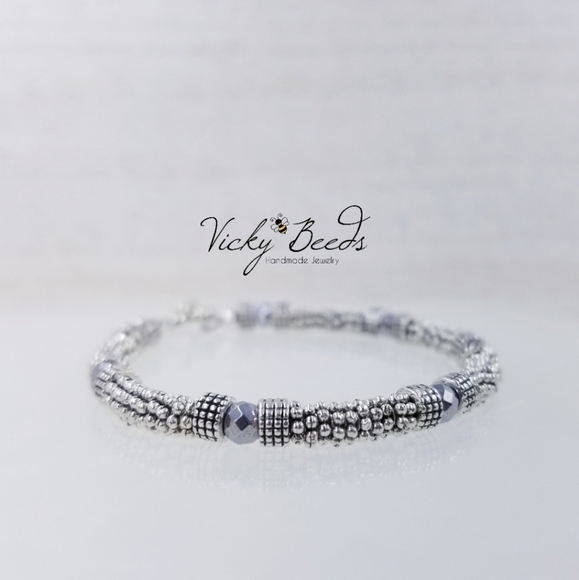 Ladies silver & Gun Metal Beaded Gemstone Bracelet - Picture 3 of 7